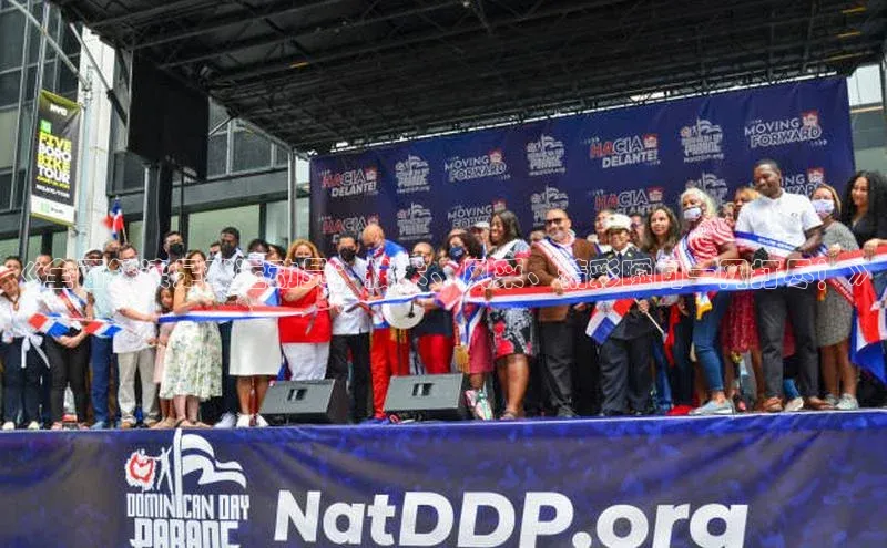 MKsports官方网站百度大脑《全面解读足球运动员：技术、风采、精彩瞬间一网打尽！》